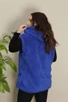 RENKTE KAPÜŞONLU CEPLİ SAKS MAVİ BATTAL PELUŞ YELEK