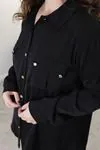 RENKTE CEPLİ DÜĞMELİ BÜYÜK BEDEN SİYAH GÖMLEK