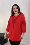 RENKTE BÜYÜK BEDEN OTANTİK KIRMIZI BLUZ