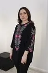 RENKTE BÜYÜK BEDEN OTANTİK SİYAH BLUZ