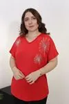 RENKTE BÜYÜK BEDEN GÜNEŞ PUL NAKIŞLI KIRMIZI BLUZ