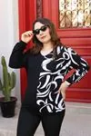 RENKTE V YAKA SİYAH DESENLİ TASARIM BLUZ