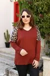 RENKTE KOLLARI LEOPAR DESEN KİREMİT BLUZ