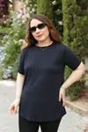 RENKTE BÜYÜK BEDEN BASİC YAKA LACİVERT BLUZ