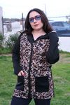 RENKTE GENİŞ KESİM KOYU LEOPAR DETAY DERİ CEPLİ CEKET