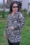 RENKTE BÜYÜK BEDEN DESENLİ DÜĞMELİ GÖMLEK