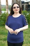 RENKTE BÜYÜK BEDEN OMUZ LAZER TAŞLI LACİVERT BLUZ