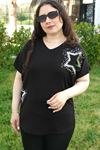 RENKTE BÜYÜK BEDEN SİMLİ PULLU YILDIZ NAKIŞLI SİYAH BLUZ
