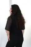 RENKTE BÜYÜK BEDEN ŞİFON KOLLU DÜĞMELİ SİYAH BLUZ