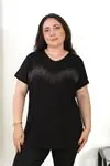 RENKTE BÜYÜK BEDEN TAŞLI SİYAH BLUZ