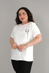 RENKTE BÜYÜK BEDEN AYROBİN ZİNCİRLİ ARMA DETAYLI BEYAZ BLUZ